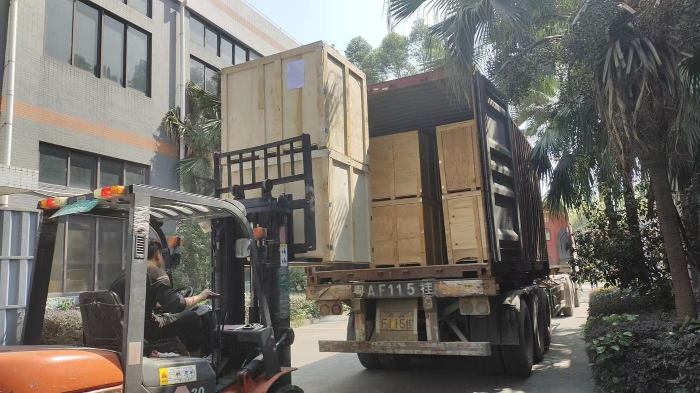 Hvege coatings export crates being loaded
